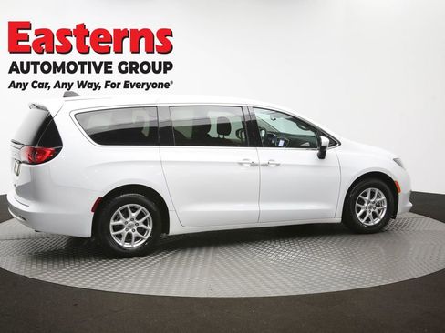 Used 2023 Chrysler Voyager LX FWD image 43