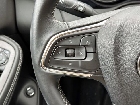 Certified 2023 Buick Encore GX Select image 19