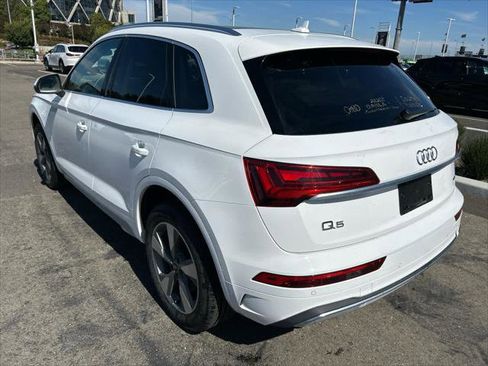 Used 2023 Audi Q5 2.0T Premium Plus w/ Premium Plus Package image 3