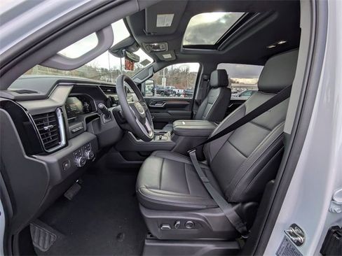 New 2026 GMC Sierra 2500 Denali w/ Denali Reserve Package image 25