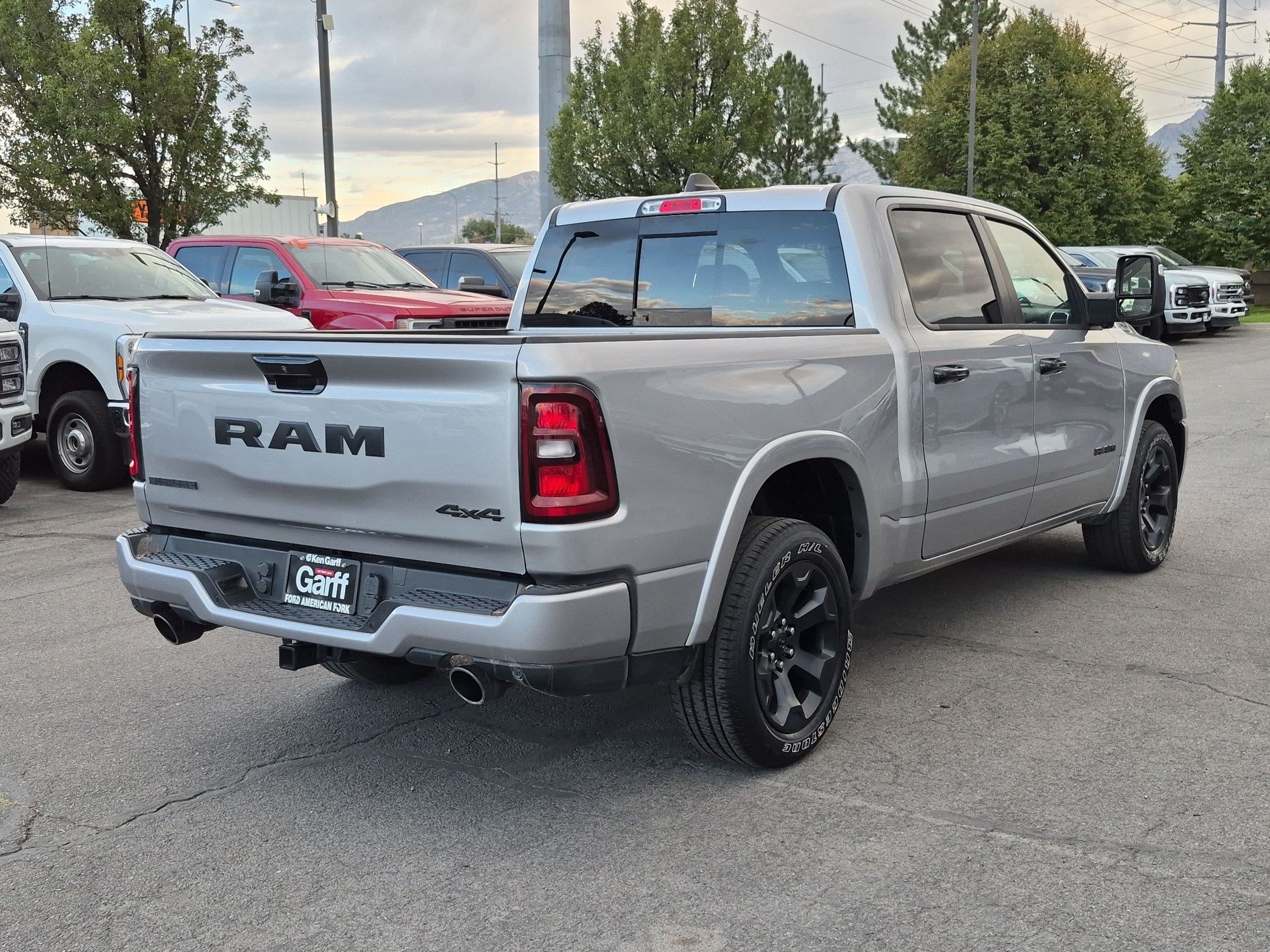 Used 2025 RAM 1500 Big Horn AWD/4WD image 3