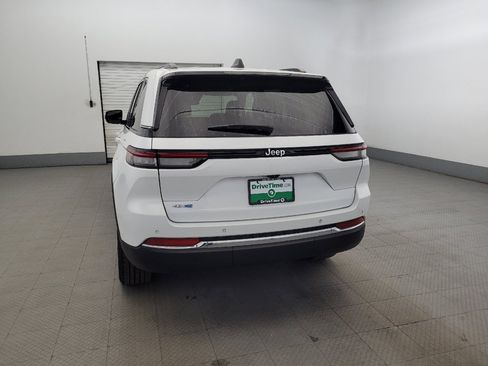 Used 2022 Jeep Grand Cherokee Limited 4xe AWD/4WD image 6