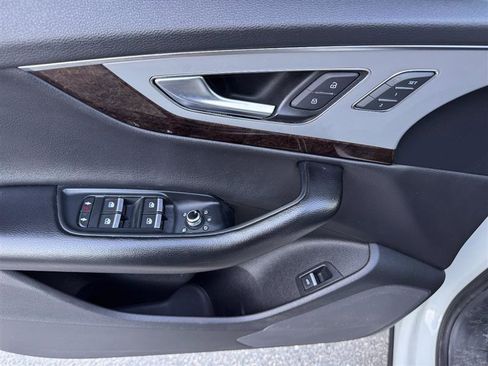 Used 2019 Audi Q7 2.0T Premium image 16