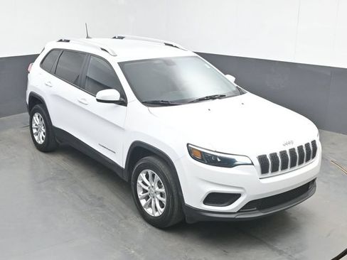 Used 2020 Jeep Cherokee Latitude AWD/4WD image 31