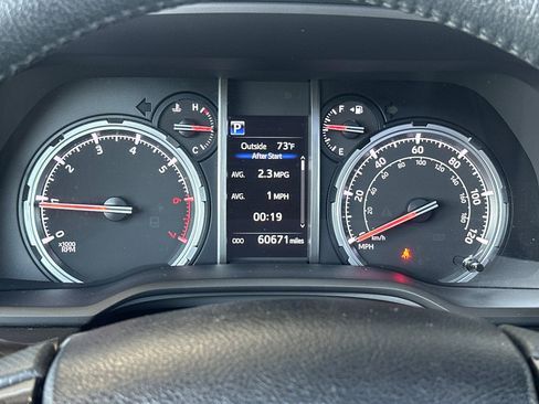 Certified 2022 Toyota 4Runner TRD Off-Road Premium AWD/4WD image 24