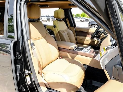 New 2027 Land Rover Range Rover Long Wheelbase SE AWD/4WD image 42