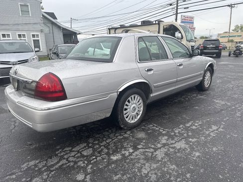 Used 2007 Mercury Grand Marquis LS RWD image 5