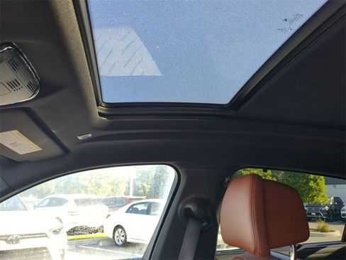 Certified 2023 BMW X6 xDrive40i w/ M Sport Package image 21