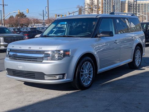 Used 2017 Ford Flex SEL w/ Equipment Group 202A image 9