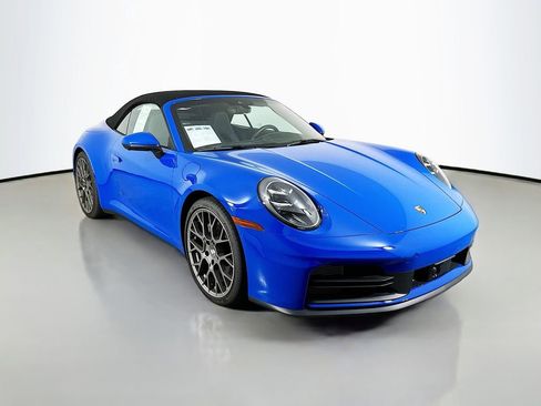 Used 2025 Porsche 911 Carrera image 7