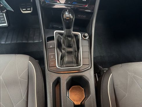 Used 2025 Volkswagen Jetta Sport FWD image 21