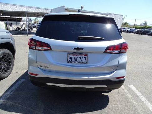 Certified 2022 Chevrolet Equinox LT FWD image 3
