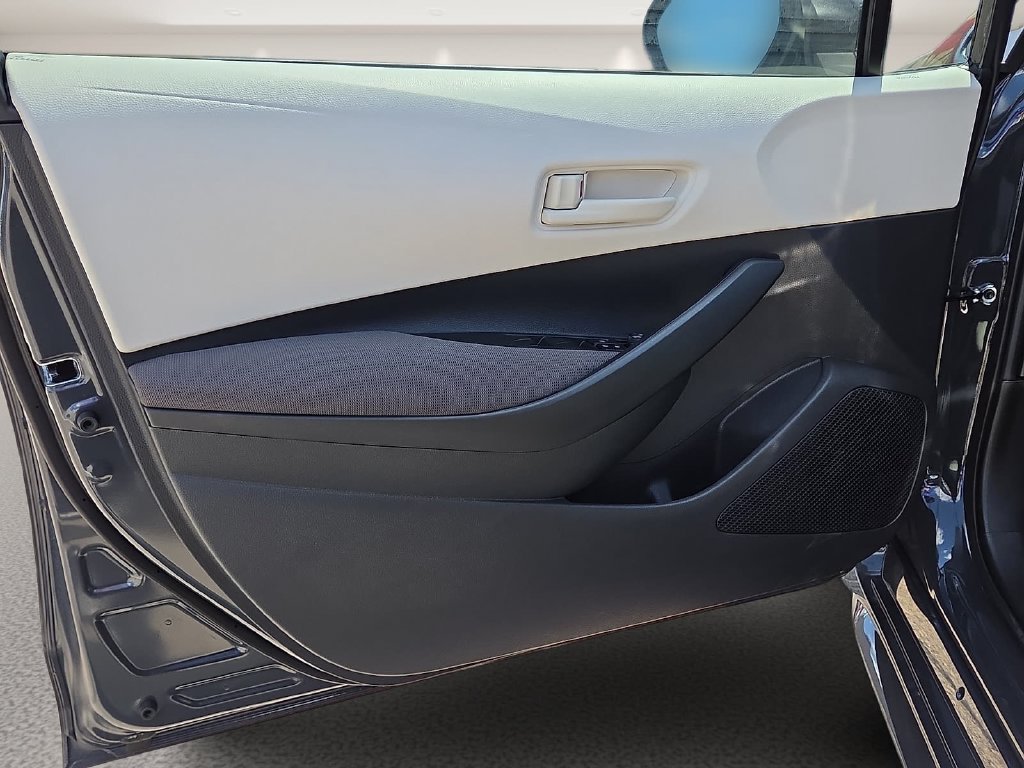 New 2027 Toyota Corolla LE FWD image 17