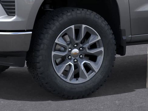 New 2026 Chevrolet Silverado 1500 LT image 9