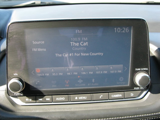 Used 2024 Nissan Rogue S FWD image 16