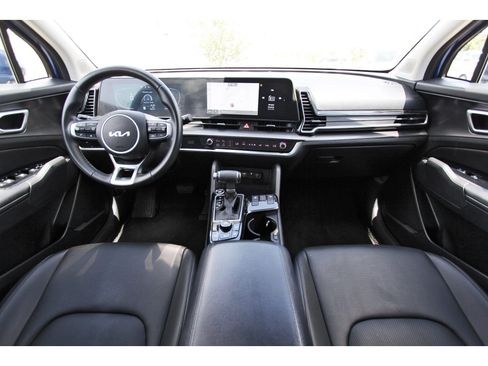 Certified 2024 Kia Sportage EX FWD image 10