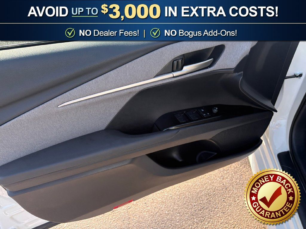 Used 2025 Toyota Camry LE w/ Convenience Package FWD image 16