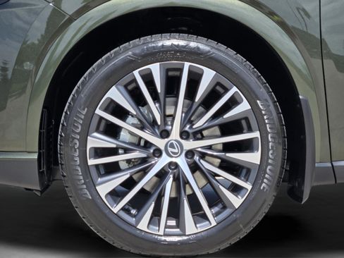 Used 2026 Lexus RX 350 w/ Convenience Package image 39