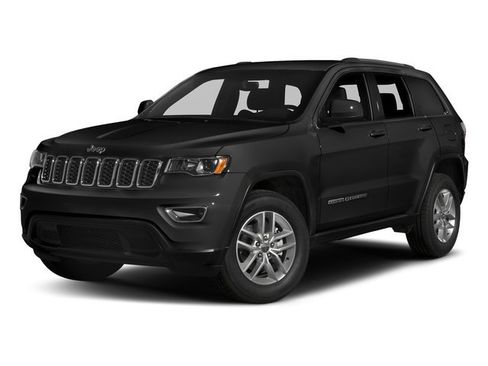 Used 2017 Jeep Grand Cherokee Altitude image 1