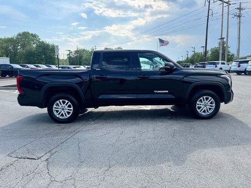 Used 2024 Toyota Tundra SR5 w/ SR5 Convenience Package AWD/4WD image 7