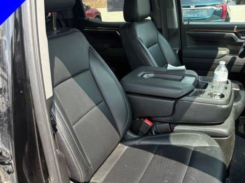Used 2024 Chevrolet Silverado 1500 RST w/ Z71 Off-Road Package AWD/4WD image 30