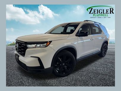 Used 2023 Honda Pilot Elite