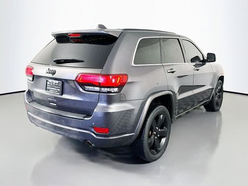 Used 2015 Jeep Grand Cherokee Altitude AWD/4WD image 7