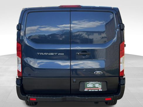 Used 2019 Ford Transit 250 130 Low Roof RWD image 8