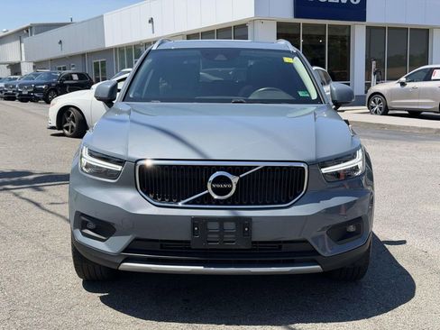 Used 2021 Volvo XC40 T4 Momentum w/ Protection Package Premier FWD image 24