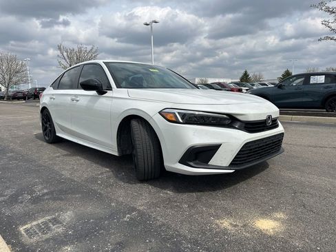 Used 2024 Honda Civic Sport image 12