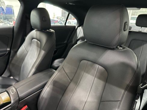 Used 2021 Mercedes-Benz CLA 250 4MATIC image 42