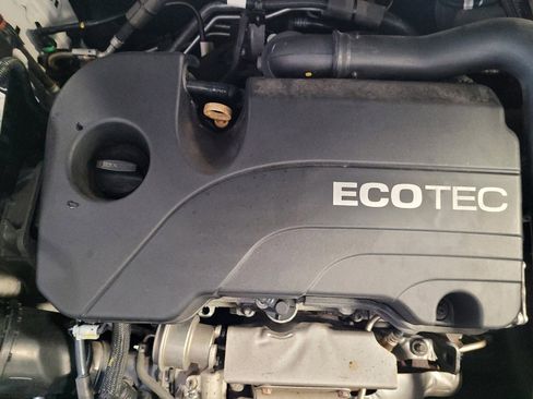 Used 2021 Chevrolet Equinox LT image 30