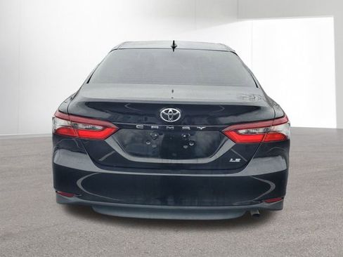 Used 2023 Toyota Camry LE image 15