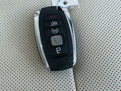 Used 2019 Lincoln Navigator L Reserve image 38