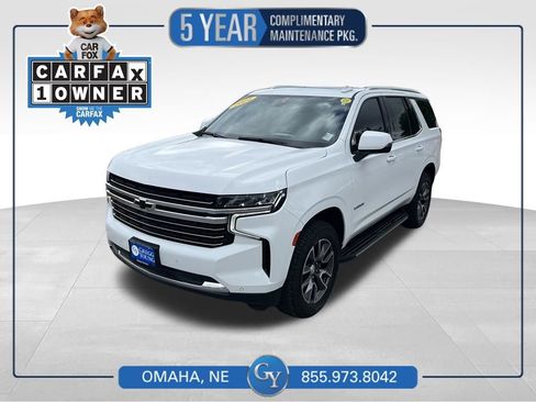 Used 2021 Chevrolet Tahoe LT w/ LT Signature Package AWD/4WD image 1