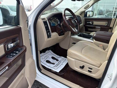 Used 2016 RAM 1500 Laramie w/ Convenience Group image 17