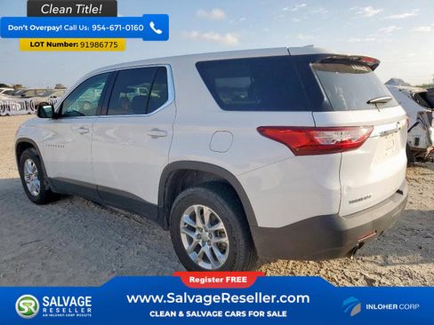 Used 2018 Chevrolet Traverse LS image 3