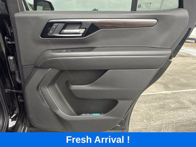 Used 2025 Chevrolet Tahoe LS RWD image 15