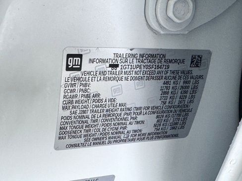 Certified 2025 GMC Sierra 2500 AT4 AWD/4WD image 11