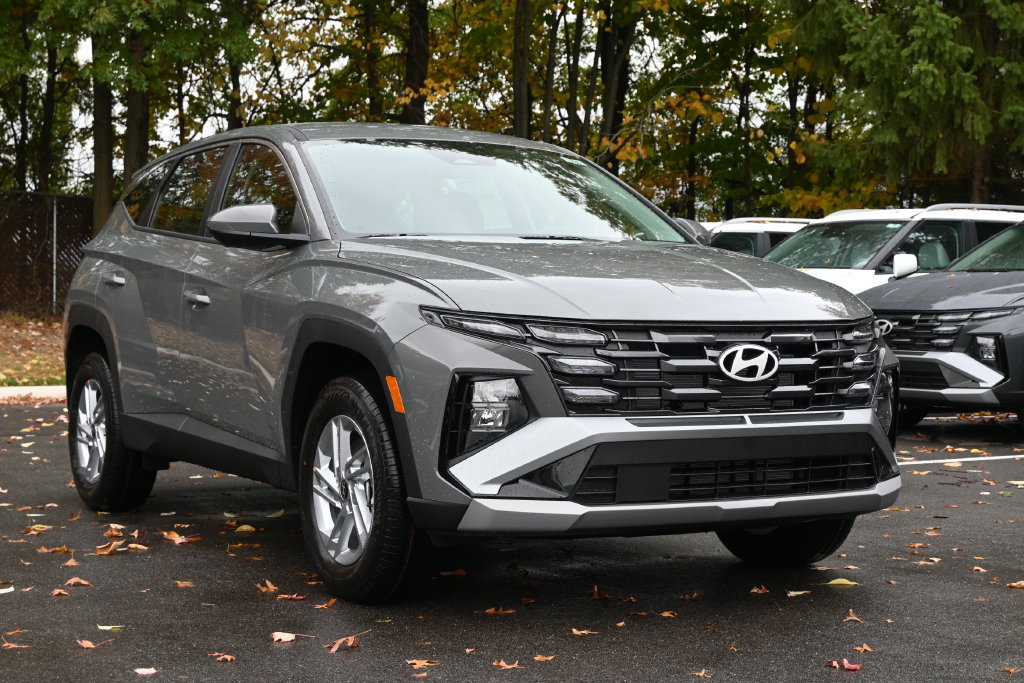 New 2026 Hyundai Tucson SE AWD/4WD image 1