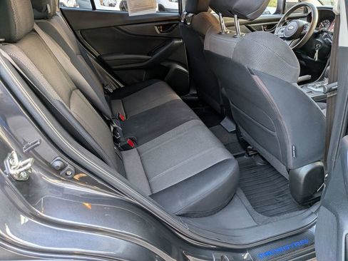 Used 2019 Subaru Crosstrek 2.0i w/ Eyesight System image 32
