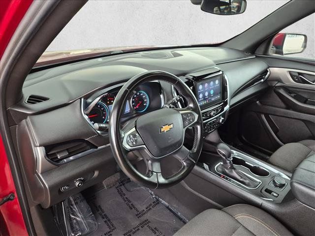 Used 2023 Chevrolet Traverse LT w/ LPO, Cargo Package AWD/4WD image 14