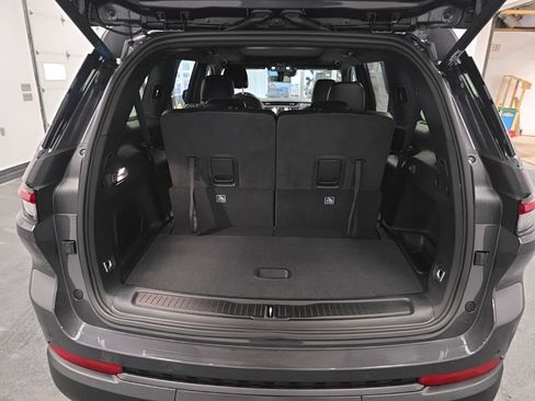New 2026 Jeep Grand Cherokee L Limited w/ Limited Altitude Package image 34