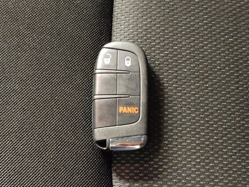 Used 2020 Jeep Renegade Sport w/ Sport Appearance Group image 32