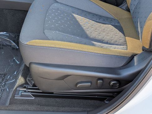 Certified 2025 Subaru Crosstrek 2.5i Sport w/ Crosstrek Mirror Package image 12