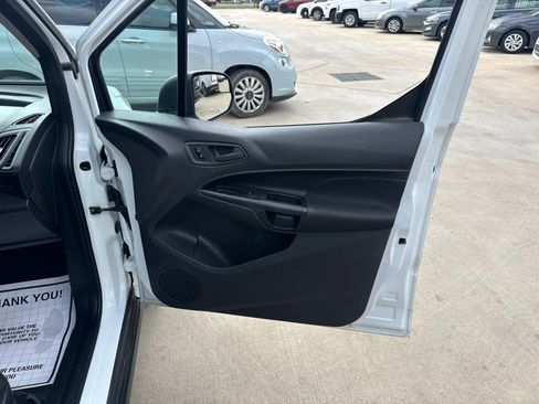 Used 2016 Ford Transit Connect XL image 35