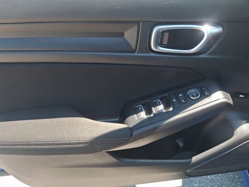 Used 2024 Honda Civic Sport image 12