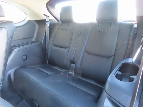 Used 2023 MAZDA CX-9 Touring image 33