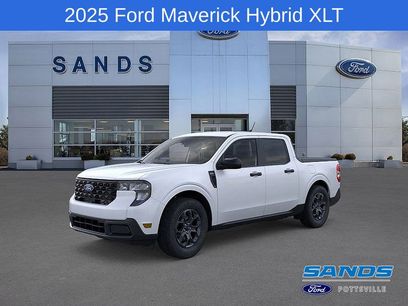 New 2025 Ford Maverick XLT w/ Equipment Group 301A