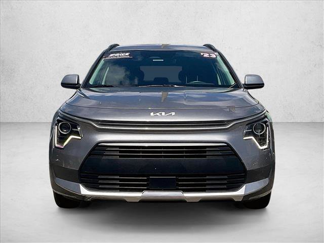 Used 2023 Kia Niro EX FWD image 3